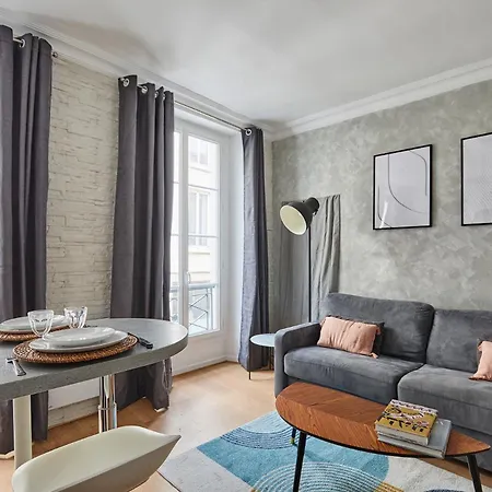 Center Of By Prestige * Paříž